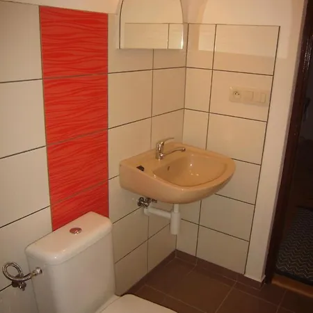 Apartmán Vinny Dom - Rumcajz - Borhaz