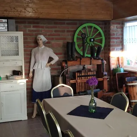 Vinny Dom - Rumcajz - Borhaz Obid