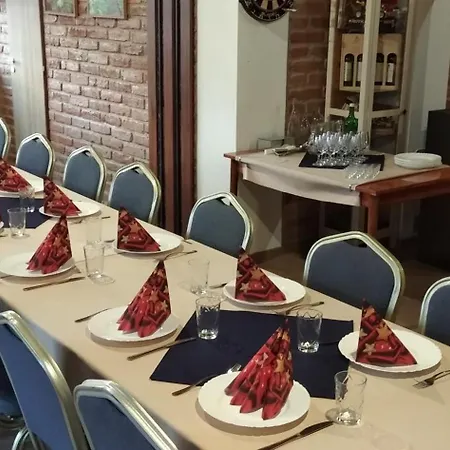 Vinny Dom - Rumcajz - Borhaz *