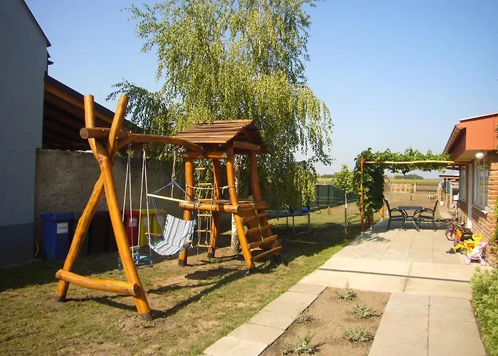 Vinny Dom - Rumcajz - Borhaz Obid